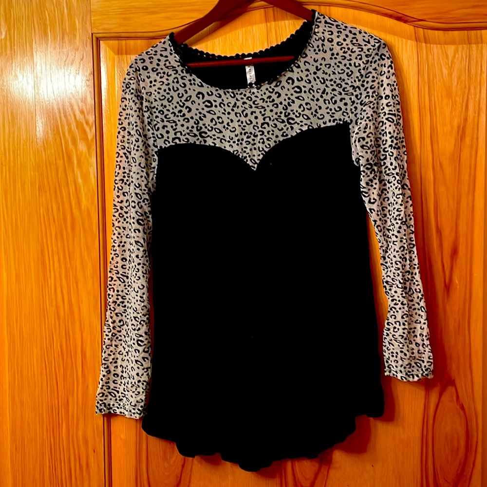 Emerald Collection brand black tunic top with sweet heart shaped top